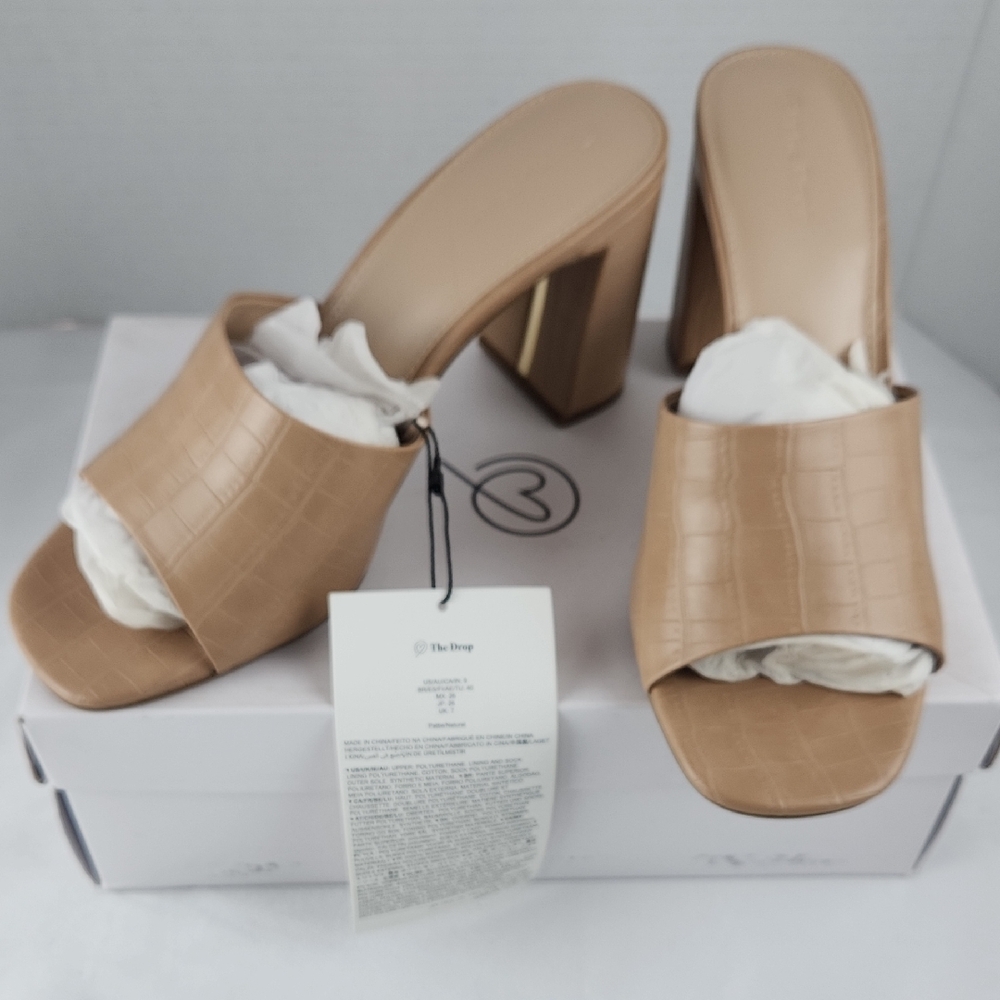 The Drop Pattie Women's Tan Block Heel Mules